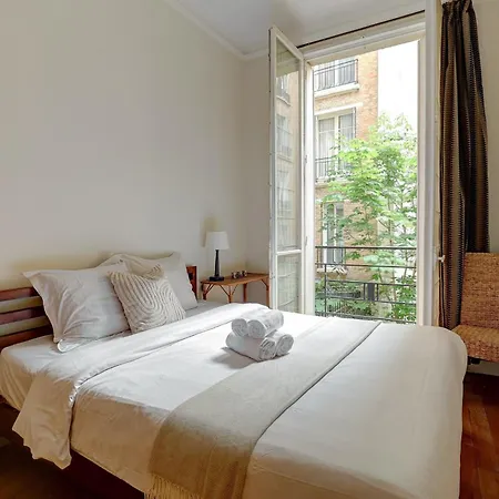 The Seine & Pont De L'alma - 2br With Balcony - Cityapartmentstay Appartamento *