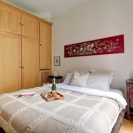 The Seine & Pont De L'alma - 2br With Balcony - Cityapartmentstay